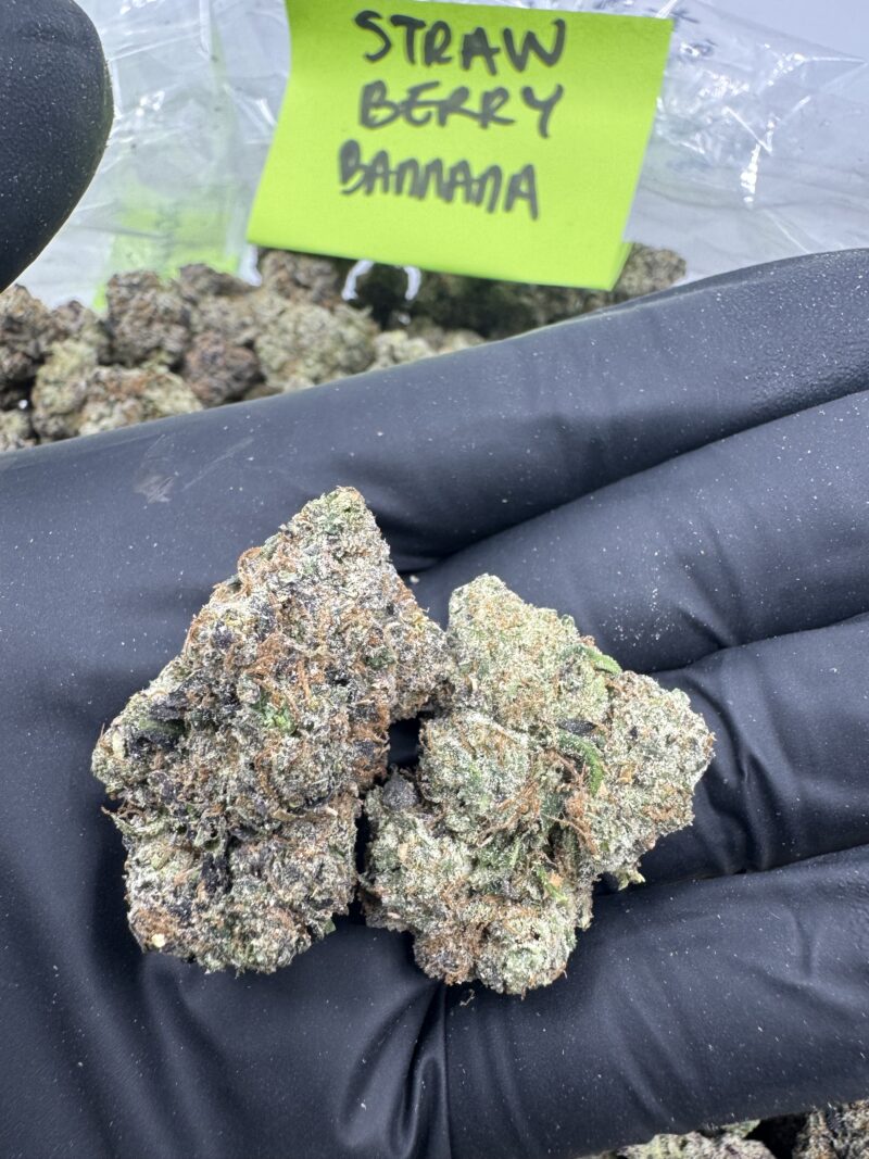 STRAWNANA - Image 2